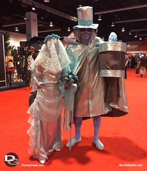 Cosplayers at D23 Expo 2015 (Daynah Discoveries) | Haunted mansion ...