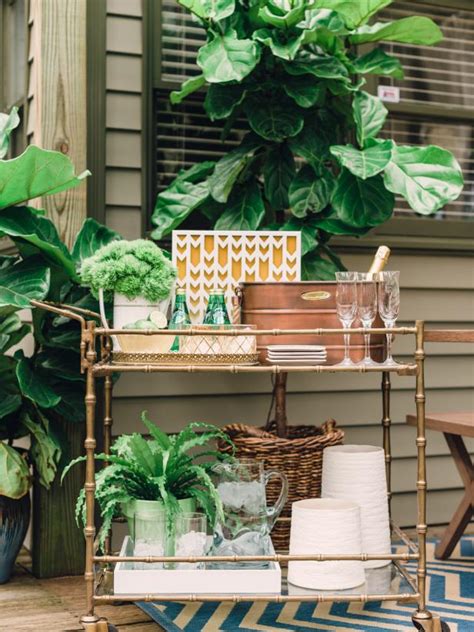 Outdoor Bar Cart Ideas | HGTV