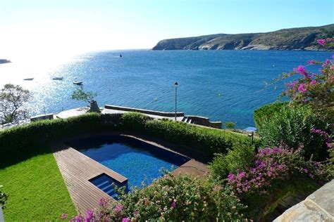 The beaches and coves of Cadaques | Charming Villas Catalonia Blog