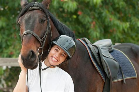 What is a Mahogany Bay Horse? The Mahogany Bay is not a horse breed but a variation of the coat ...