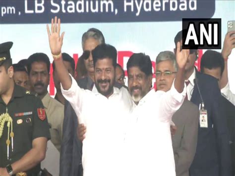 Revanth Reddy becomes Chief Minister of Telangana, 12 Ministers ...