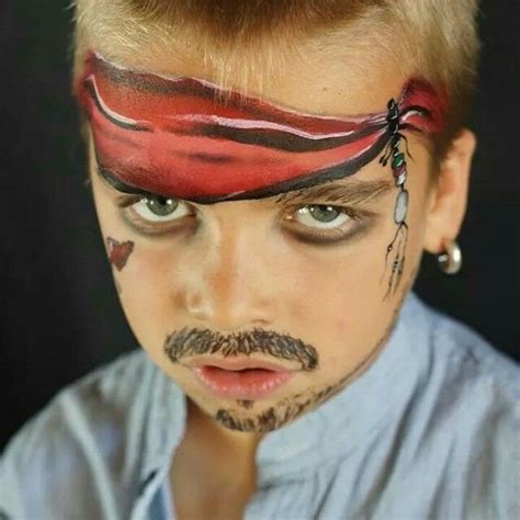 Jack Sparrow style face painting. | Face painting halloween, Princess face painting, Face ...