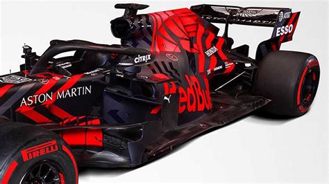 Red Bull's 2019 F1 livery revealed