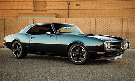 20 Classic & Badass Muscle Cars That Will Never Get Old