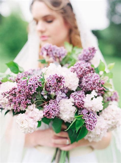 The Prettiest Lilac-Filled Bridal Bouquets