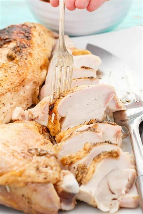 Easy Grilled Spatchcock Turkey (Gluten-Free) - The Cookie Writer