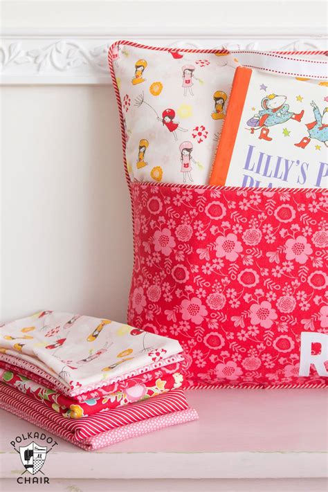 How to Sew a Reading Pocket Pillow - The Polka Dot Chair