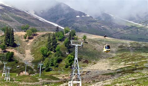 Gulmarg Gondola Ride in Gulmarg - Gulmarg Gulmarg Gondola Ride - MakeMyTrip