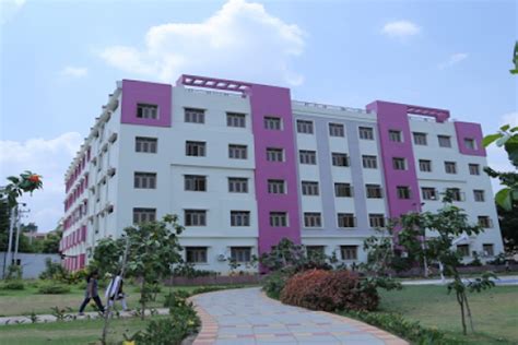 G. Narayanamma Institute of Technology and Science Hyderabad B.Tech Review by Student - Neha ...