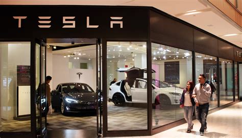 Tesla's new $1.1B Austin factory could drive headquarters into city ...