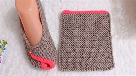 Knitted House Slippers You Will Love - CrochetBeja