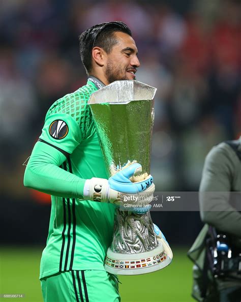 Sergio Romero Match Worn Manchester United Europa League Final Gloves ...