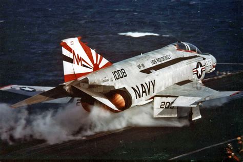 VF-111 F-4N Phantom II BuNo 151008, NM-203 | VF-111 Sundowne… | Flickr