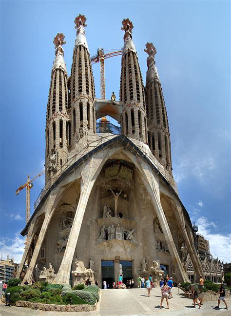 Sagrada Familia Cathedral Photograph by Viacheslav Savitskiy - Fine Art America