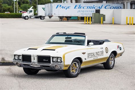 1972 Oldsmobile Hurst Olds | Orlando Classic Cars