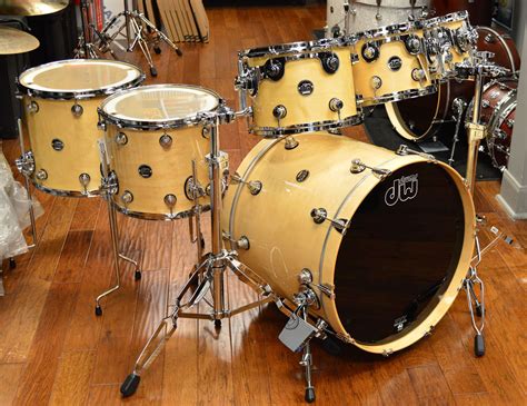 DW Performance Drum Kit Natural Lacquer 8/10/12/14/16/22