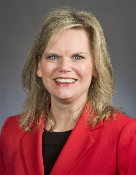 Anne Neu (R) 32B - Minnesota House of Representatives