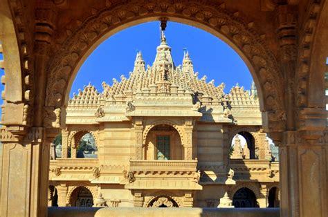 Palitana: Things to do at the historical Jain temples in Gujarat