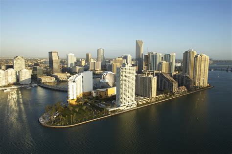 Hotels With a Free Shuttle to the Port of Miami & the Miami Airport | USA Today