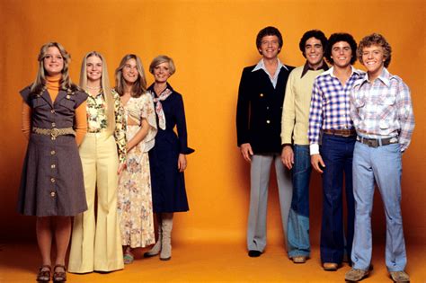 The Brady Bunch Variety Hour - #IHeartHollywood