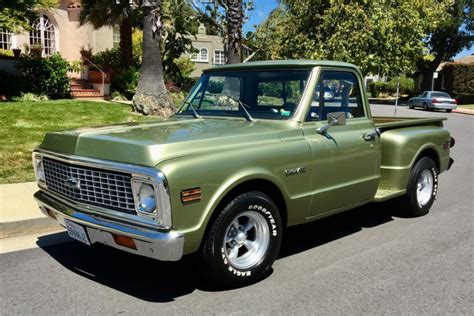 454-Powered 1972 Chevrolet C10 Stepside Pickup | C10 stepside, Chevy ...