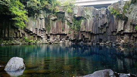 Cheonjeyeon Waterfall | Wondermondo Basalt Rock, Basalt Columns, South Korea Travel, Local ...