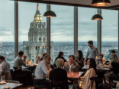 16 Restaurants and Bars Serving Up Spectacular City Views | Restaurant ...