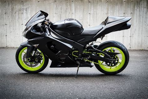 Custom PlastiDip Painted Kawasaki ZX6R 636 | Moterrific | Pinterest ...