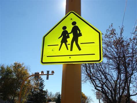 School Warning Sign- Pedestrian Crossing | Skylite Advertising Studio Co., Inc.
