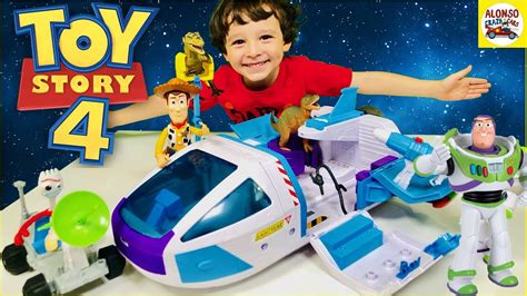 Toy Story 4 Buzz Lightyear Star Command Spaceship Playset adventure