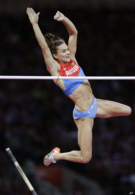 U.S. Pole Vaulter Wins Gold | Pole vault, High jump, Sports images