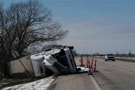 Winter Storm Uri Photos Show Devastating Pictures In Texas From Freezing | NewsOne