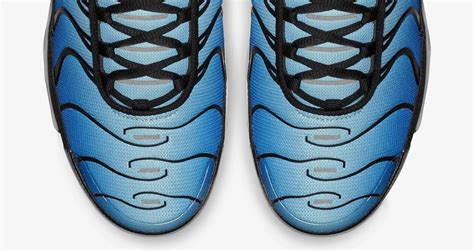 Nike Air Max Plus OG 'Hyper Blue' Release Date. Nike SNKRS ID