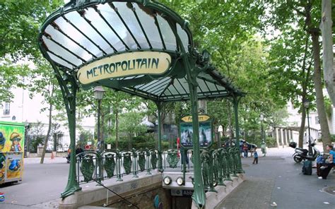 Paris public transport declares 'war' on fare dodgers