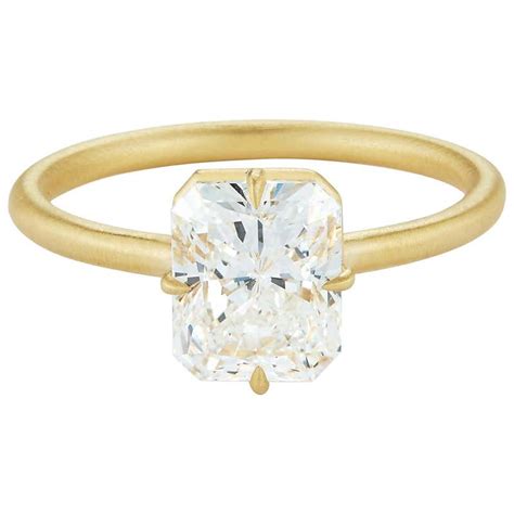 Radiant Cut Diamond Solitaire Engagement Ring For Sale at 1stDibs ...