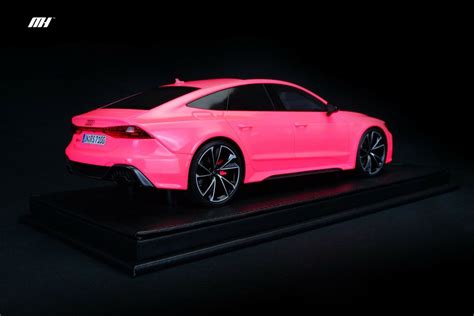 Audi RS7 Sportback 2020 Pink