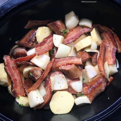 Slow Cooker/Instant Pot Irish Dublin Coddle (Paleo, Whole30) | Recipe | Irish stew recipe, Stew ...