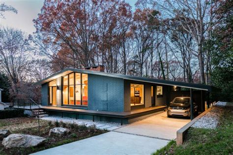 This Mid-Century Modern House In North Carolina Received A Fresh Update | Mid century modern ...