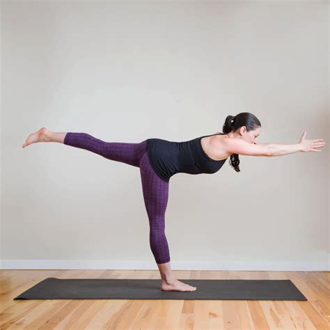 Yoga Poses That Strengthen Your Abs and Core | POPSUGAR Fitness