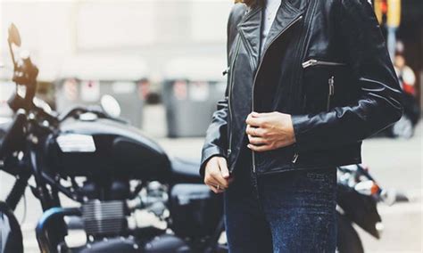 Leather Motorcycle Vest- Fashion Apparel for Women - Piethis