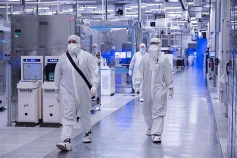 Intel secures $3.25B Israeli gov't grant to build $25B chip fab in ...