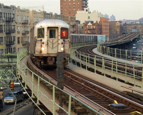 No 1 Train on Elevated Subway Tracks, Inwood, New York Cit… | Flickr