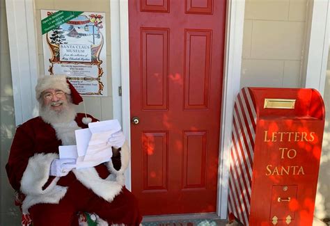 Did you know Texas has a Santa Claus museum?