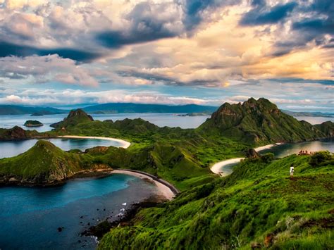 Padar Island Pictures | Download Free Images on Unsplash