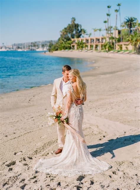 San Diego Beach Elopement - victoriaheer.com