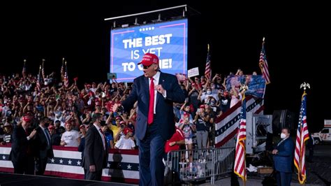 Trump finishes massive five rally day by dancing with crowd | The Courier Mail