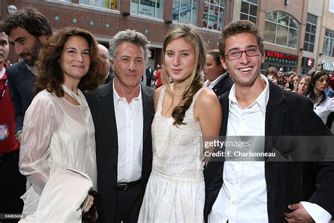 Lisa Hoffman, Dustin Hoffman, Alexandra Hoffman and Max Hoffman News ...