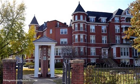 Touring Historic Mississippi – Living Outside the Stacks