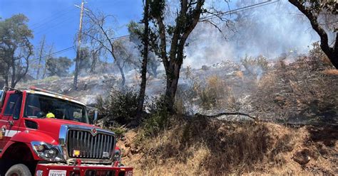 Grass fire breaks out near Deer Park