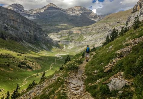 Hiking in the Aragonese Pyrenees | BaldHiker